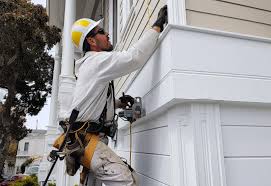 Best Vinyl Siding Installation  in Fort Dick, CA